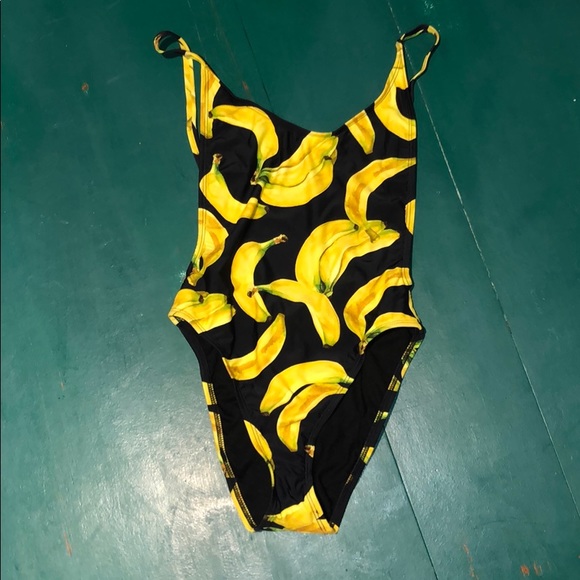 Fashion Nova Other - 🆕 NEW BANANA ONE PIECE